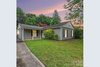 6200 Dwightware Boulevard, Charlotte, NC 28227 - Photo 1
