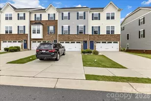2611 Grantham Place Dr, Fort Mill, SC 29715 - Photo 1