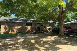 1131 Echo Glen Rd, Charlotte, NC 28213 - Photo 1
