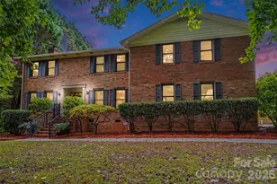17016 Knoxwood Dr, Huntersville, NC 28078 - Photo 1