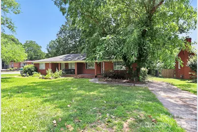2642 Arnold Drive, Charlotte, NC 28205 - Photo 1