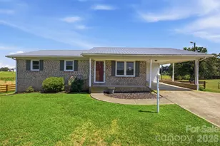 128 Old Hollis Rd, Ellenboro, NC 28040 - Photo 1
