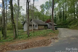 216 Brentwood Cir, Newton, NC 28658 - Photo 1