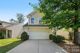 2720 Bramble Ridge Ct, Charlotte, NC 28215 - Photo 1