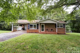 1014 Yancey St, Shelby, NC 28150 - Photo 1