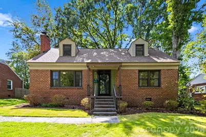 2220 Arnold Drive, Charlotte, NC 28205 - Photo 1