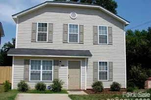 102 Winding Canyon Dr, Charlotte, NC 28214 - Photo 1