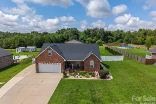 1882 Shuford Rd, Lincolnton, NC 28092 - Photo 1