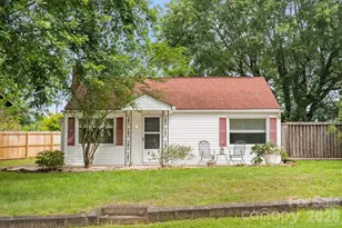 236 Governors View Rd, Asheville, NC 28805 - Photo 1