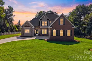 4510 18th St Ln NE, Hickory, NC 28601 - Photo 1