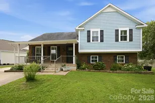 7017 Culloden More Ct, Charlotte, NC 28217 - Photo 1