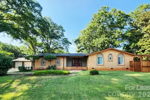 5745 Riviere Dr, Charlotte, NC 28211 - Photo 1