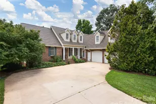 1126 Burnside Dr, Asheville, NC 28803 - Photo 1