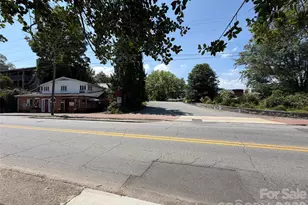196 S Main St, Waynesville, NC 28786 - Photo 1
