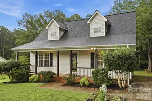 600 Blossom Hill Rd, Lincolnton, NC 28092 - Photo 1
