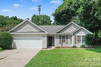 4437 Craven Hill Drive, Charlotte, NC 28216 - Photo 1