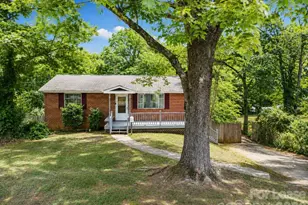 2143 Finchley Dr, Charlotte, NC 28215 - Photo 1