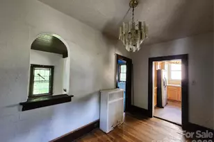 63 Westover Dr, Asheville, NC 28801 - Photo 1