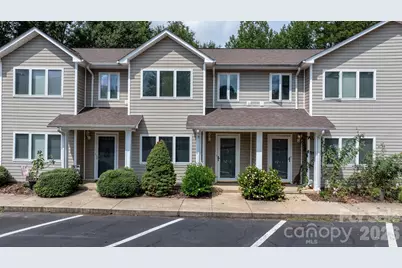 3245 White Oak Court, Claremont, NC 28610 - Photo 1