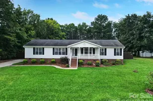 1421 Suttle Rd, Lancaster, SC 29720 - Photo 1