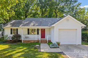 404 Sadie Dr, Matthews, NC 28105 - Photo 1