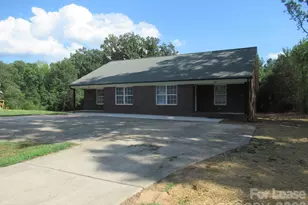 800 Horseshoe Lake Rd, Lincolnton, NC 28092 - Photo 1