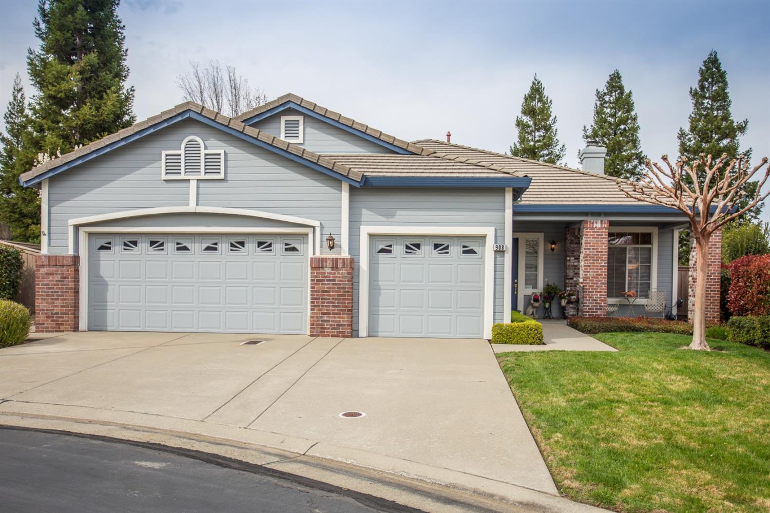 908 Thoreau Ct Roseville Ca 95747 Mls 19017157 Coldwell Banker