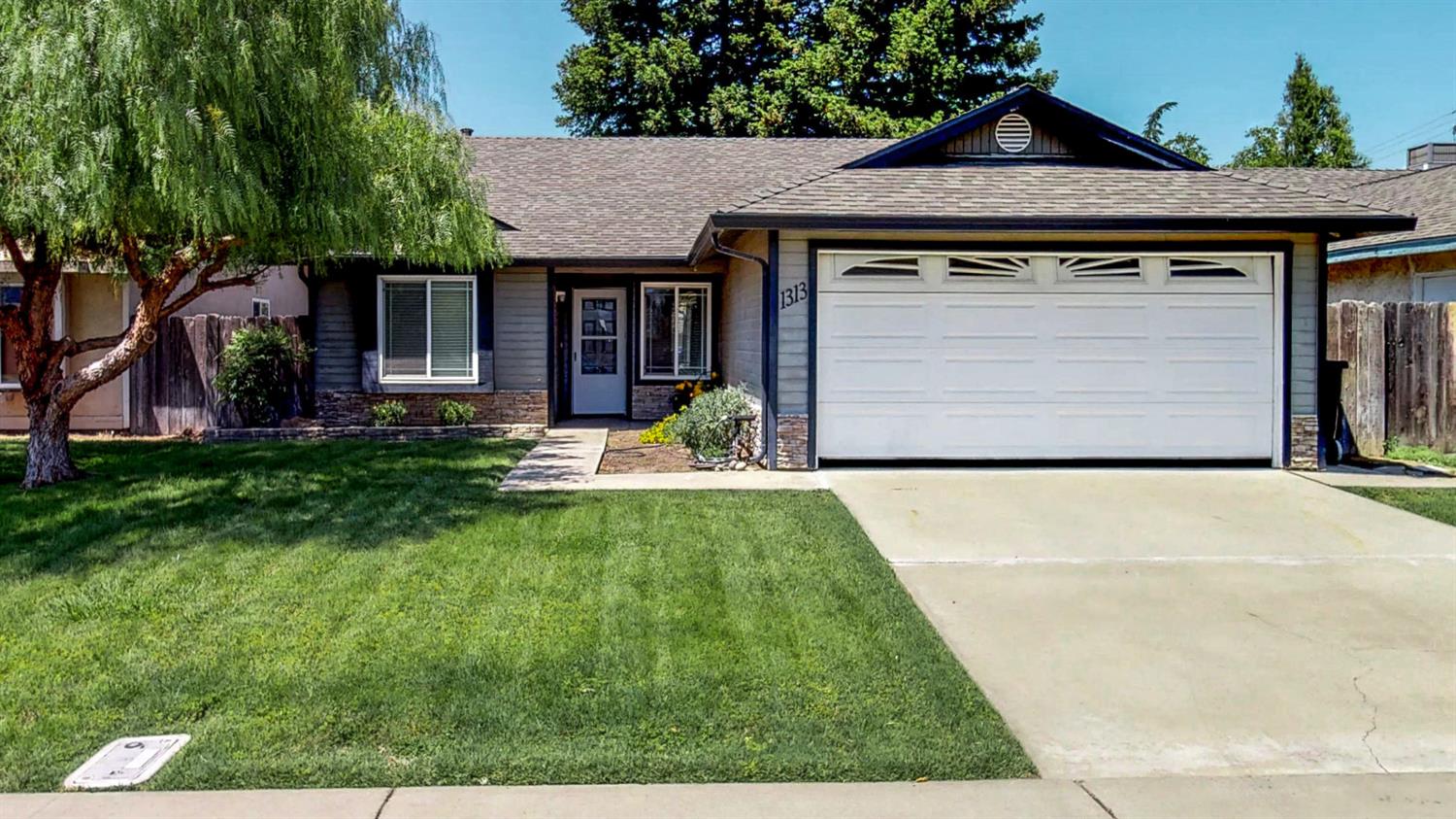 1313 Bailey Dr Ripon Ca 95366 Mls 19037635 Coldwell Banker