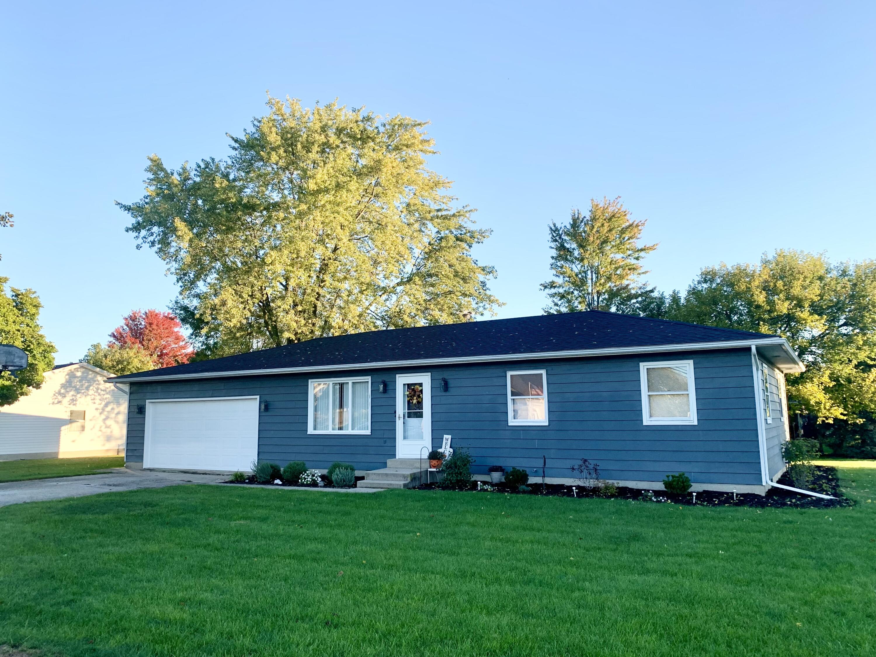 1228 Touvelle St, Celina, OH 45822 - MLS 1014515 - Coldwell Banker