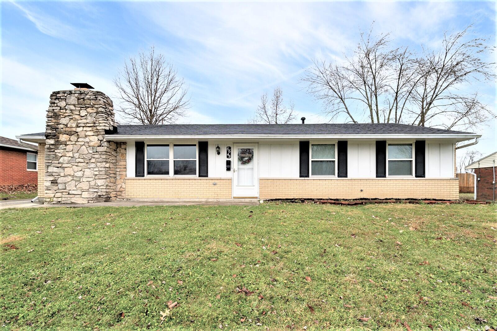 6645 Stonehurst Dr, Huber Heights, OH 45424 MLS 1015300 Coldwell Banker