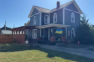 416 W Race St, Troy, OH 45373 - Photo 1