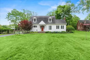 261 E Sandusky St, Mechanicsburg, OH 43044 - Photo 1