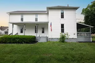 1432 Maiden Ln, Springfield, OH 45504 - Photo 1