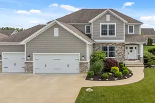 2306 Larkspur Dr, Troy, OH 45373 - Photo 1