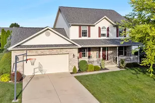 565 Brookmeade Ct, Troy, OH 45373 - Photo 1