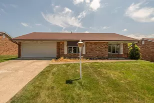 2946 Avery Cir, Springfield, OH 45503 - Photo 1