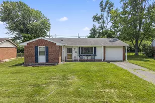 454 W Mayfield Square, Troy, OH 45373 - Photo 1