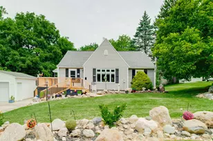 313 Irving Ave, Bellefontaine, OH 43311 - Photo 1