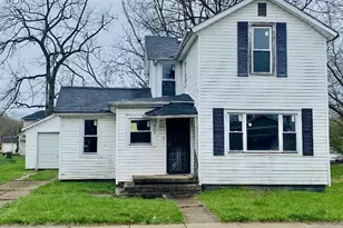 409 W Southern Ave, Springfield, OH 45506 - Photo 1