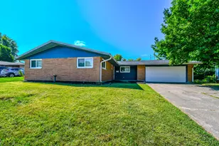 1036 Peidmont Dr, Fairborn, OH 45324 - Photo 1