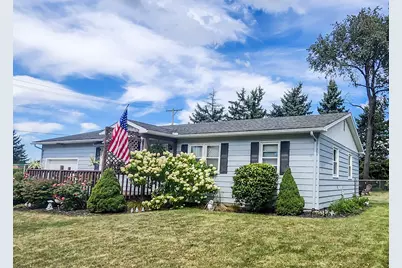 631 Oakland Avenue, Bellefontaine, OH 43311 - Photo 1