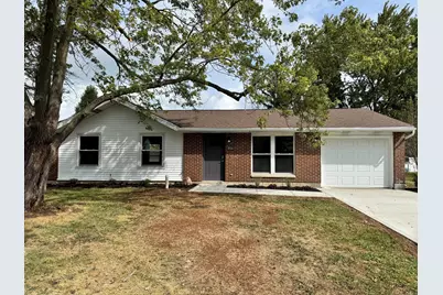 806 Canterbury Drive, Wapakoneta, OH 45895 - Photo 1