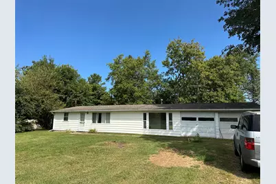 1150 W Sparrow Road, Springfield, OH 45502 - Photo 1