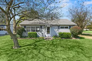 112 S Troy St, Bellefontaine, OH 43311 - Photo 1