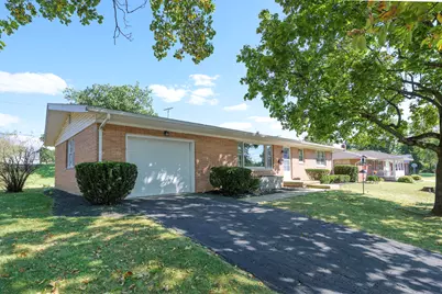 113 Pleasant Drive, Bellefontaine, OH 43311 - Photo 1