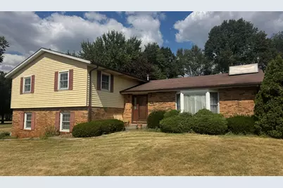 758 Oneida Drive, Springfield, OH 45502 - Photo 1