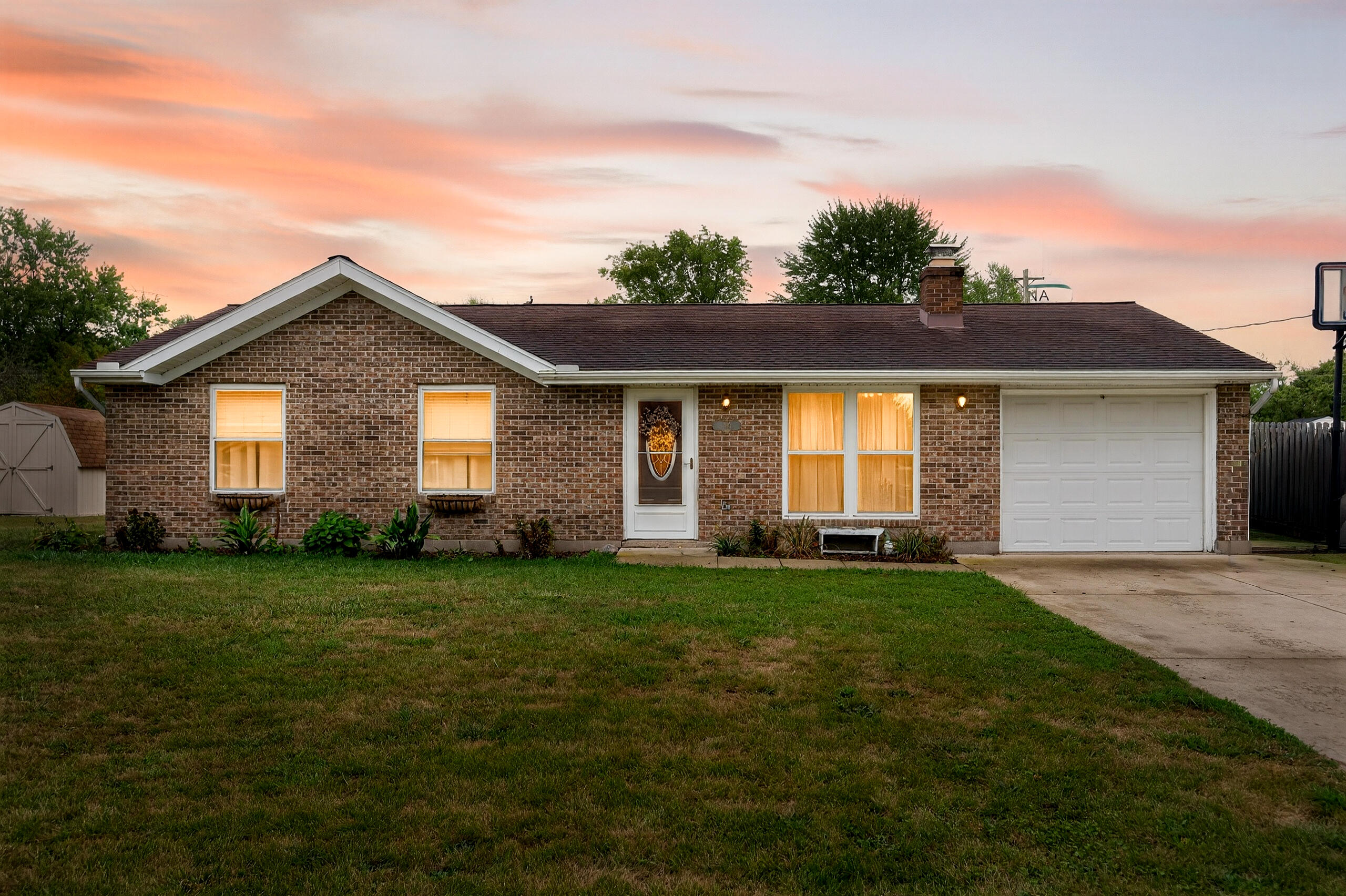 305 E North St, Anna, OH 45302 - MLS 1041613 - Coldwell Banker