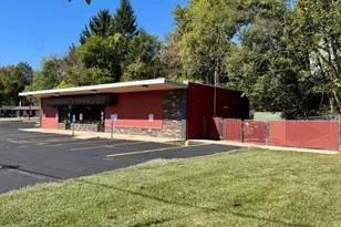 1426 Mitchell Blvd, Springfield, OH 45503 - Photo 1