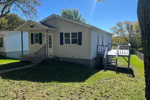 83 Prospect St, Mechanicsburg, OH 43044 - Photo 1