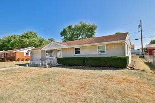 210 Zimmerman St, New Carlisle, OH 45344 - Photo 1